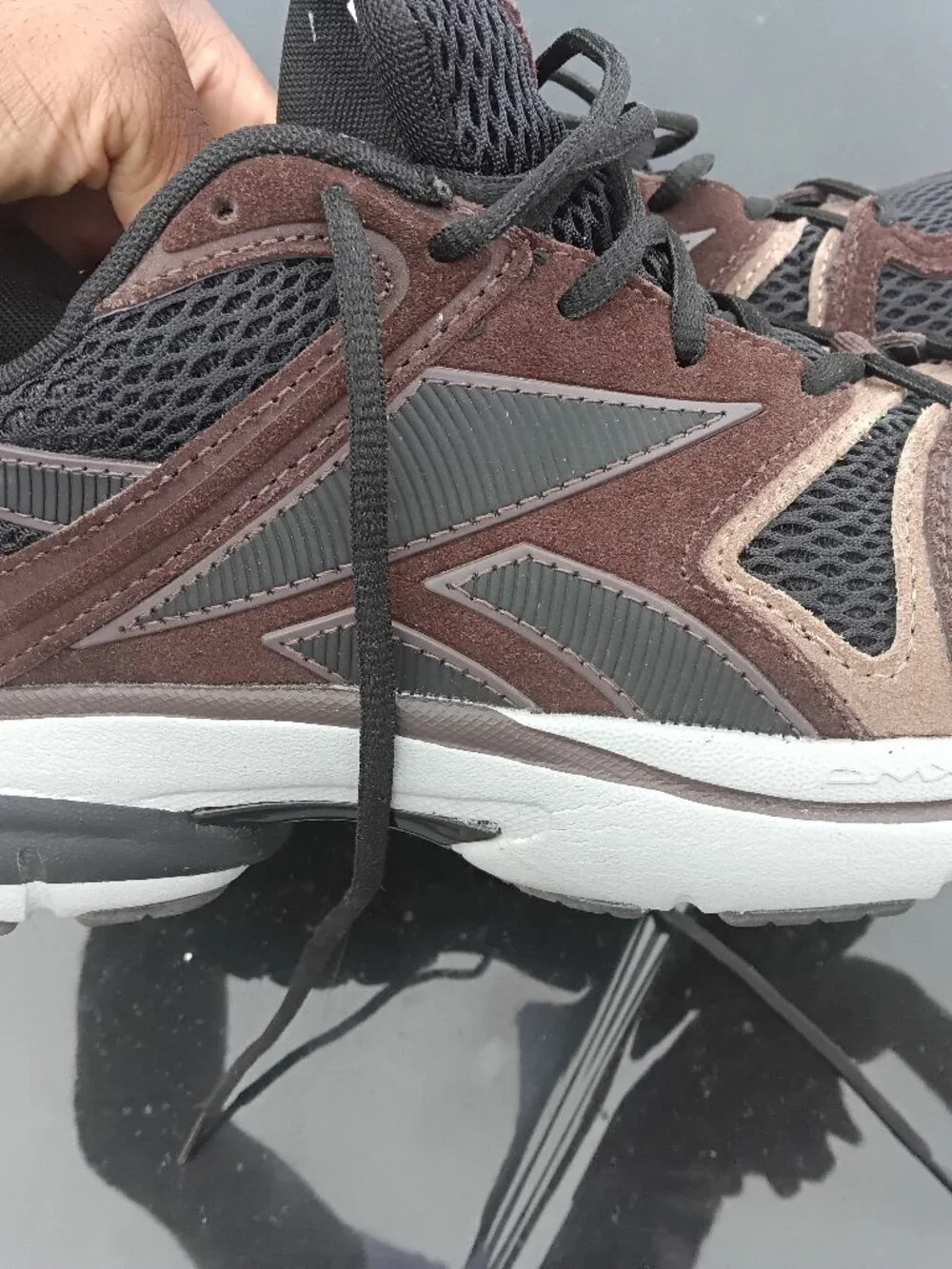 REEBOK PREMIER ROAD PLUS VI WORK MEN'S ATHLETIC SHOE BROWN/BLACK size 8.5m excel